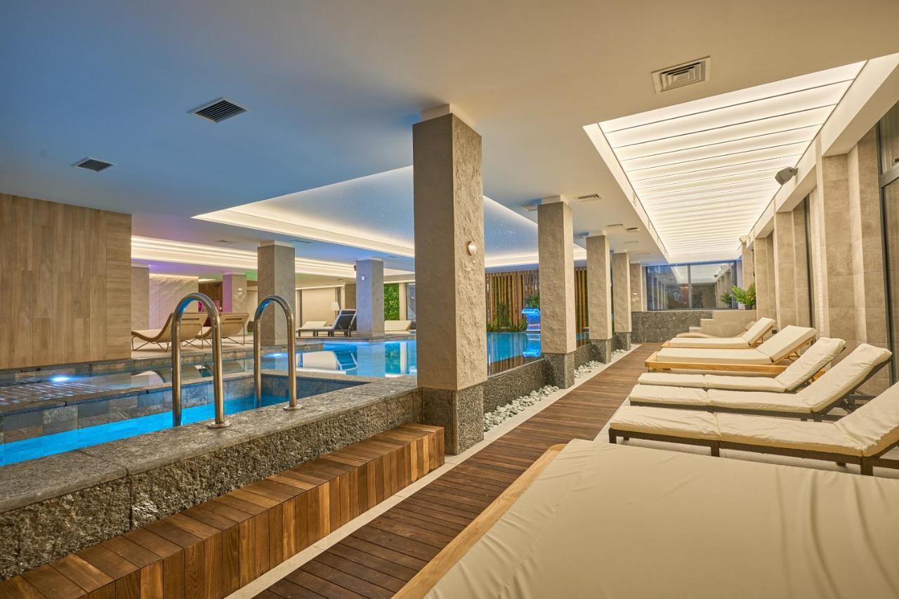 Fomich Residence Μπούκοβελ Εξωτερικό φωτογραφία